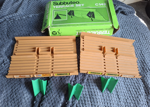 Subbuteo c142 terrace table - subbuteo,