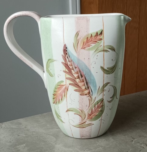 Glyn colledge designed - glyn,