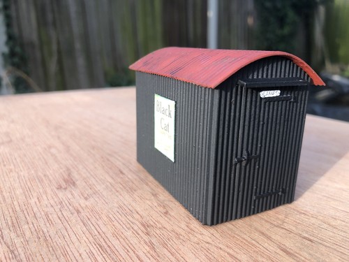 Lamp hut with glazing o - lamp,