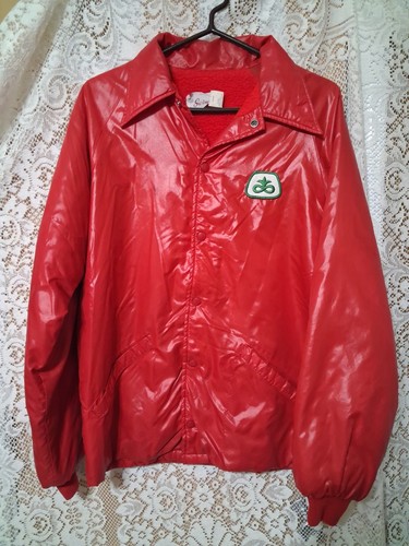 Vintage red pioneer seed - vintage,