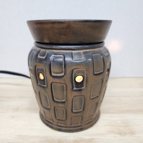 Scentsy strata full - scentsy,