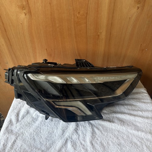 Genuine audi full - 8y,