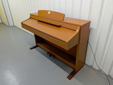 Yamaha Clavinova CLP-330C