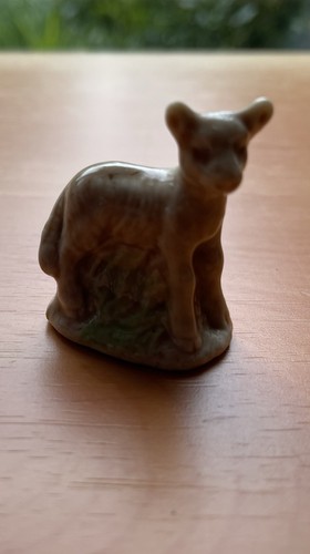 Wade whimsie lamb - wade,