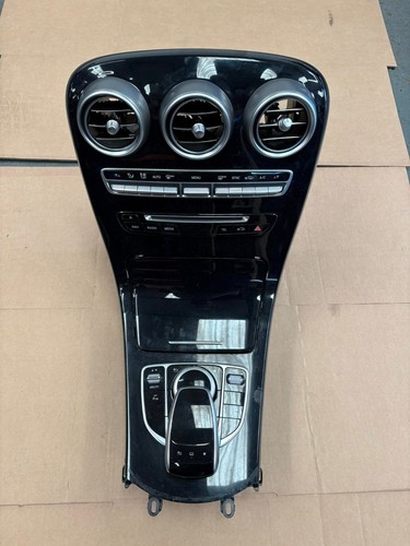 Mercedes class c300 - mercedes,