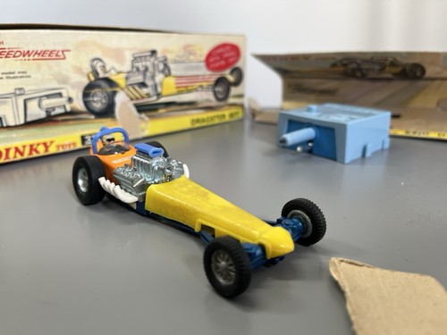 Dinky toys 370 - dinky, no