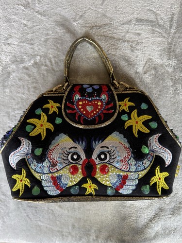 Irregular choice flounder fish - irregular,