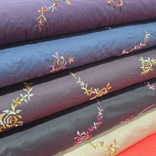 Luxury embroidered cotton lawn - embroidered,
