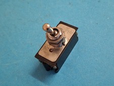 Toggle switch ~ DPDT ~ With