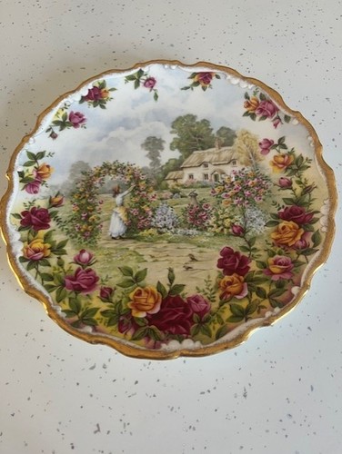 Royal albert bone china - albert,