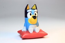 Bluey GoGlow Night Light LED Bedside Lamp Figure Red Pillow Battery Moose Toys