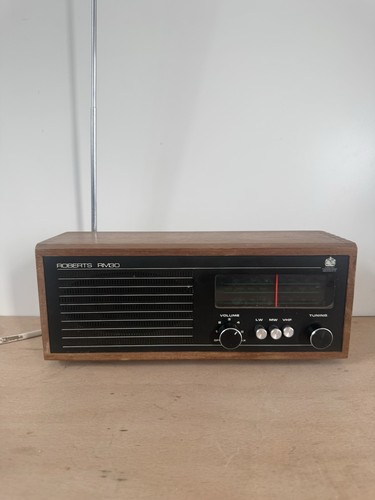 Roberts rm30 vintage radio - roberts,