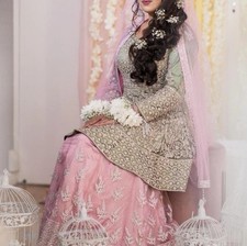 Stunning Pastel Mehndi Outfit