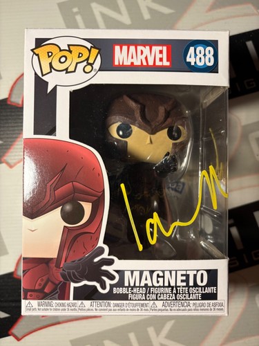 Magneto funko pop signed - magneto,