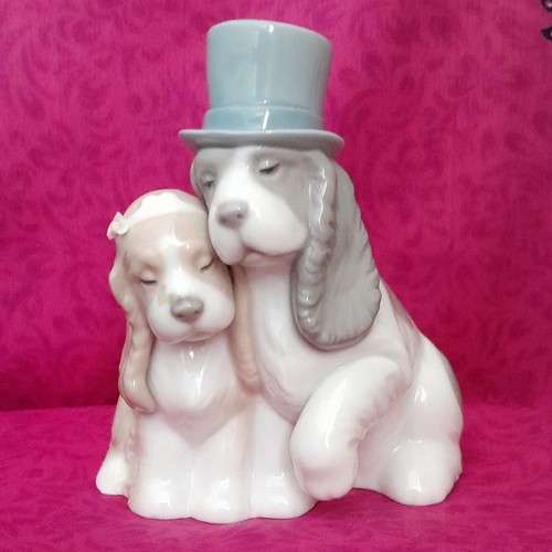 Nao porcelain dog - porcelain, couple