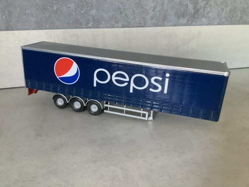 Corgi model truck scale - model, 1:50