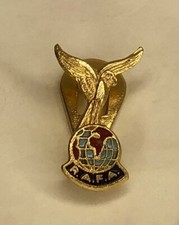 VINTAGE ROYAL AIR FORCE ASSOCIATION BUTTONHOLE LAPEL BADGE, R.A.F.A. RAF ENAMEL