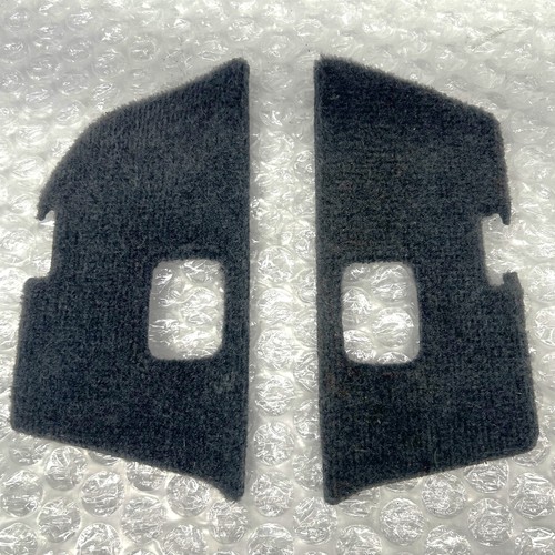 Cargo rear floor side plates - rear,