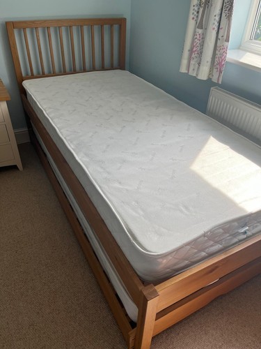 Oak single trundle - , bed