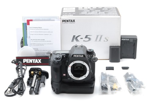 Mint boxed pentax 5 k5 - k-5,