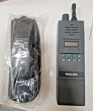 Philips PR710 UHF Handheld Transceiver (U Band) New in Box with charger!