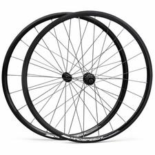 Lightweight 700c road bike - qr,