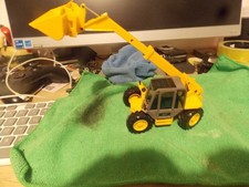 JOAL  1:35  SCALE JCB  FARM SPECIAL LOADALL WITH PALLET FORKS BOXED