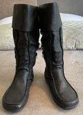 Essence/Evans Wide Leg Dark