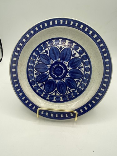 Midwinter blue dahlia - blue,