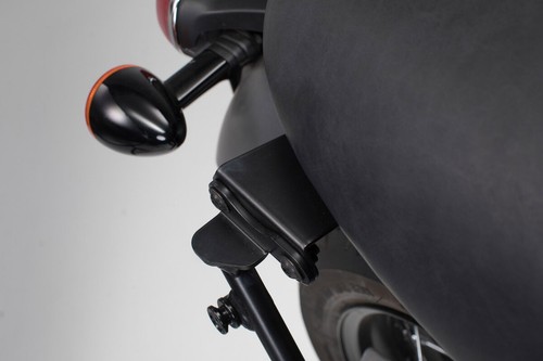 Motech adapter for - sw, side