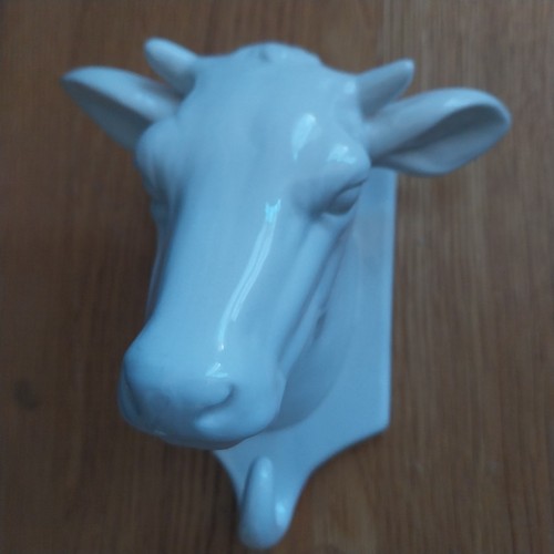 Ceramic cow head hook room - cow,