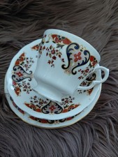 COLCLOUGH  VINTAGE BONE CHINA