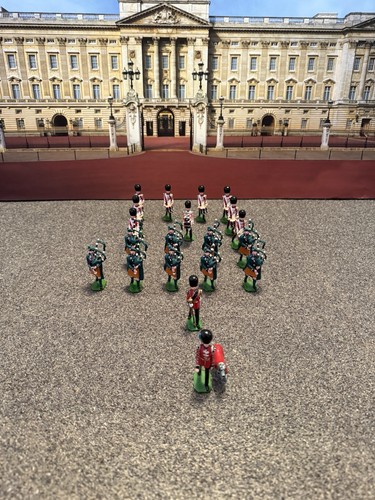 Ducal irish guards pipes and - ducal,
