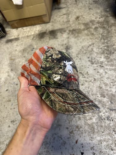 Vintage buck classic - buck, camo