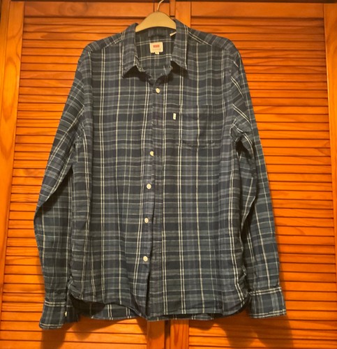 Mans levis shirt - xl,