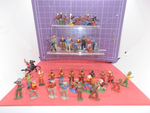 Vintage lead figures bundle - vintage,