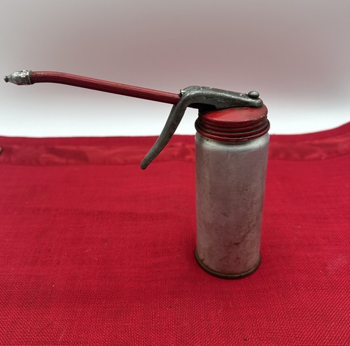 Golden rod oiler hand pump - golden,