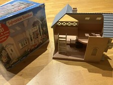 Sylvanian Families Riverside Lodge With Box