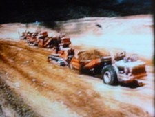 Allis Chalmers crawler  1956