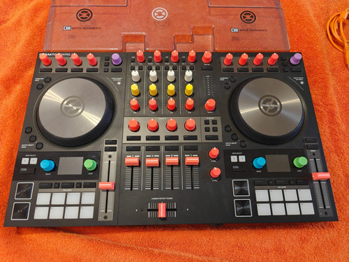 Native instruments traktor - instruments,