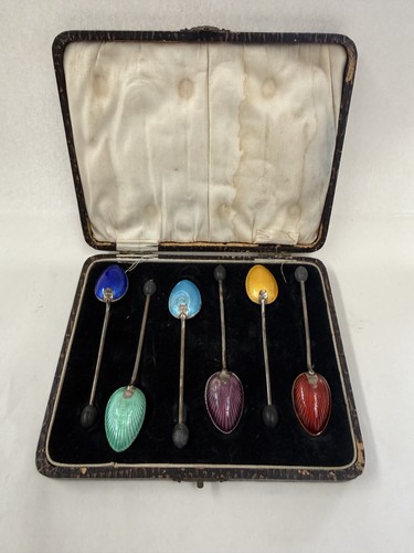 Cased set vintage - of,