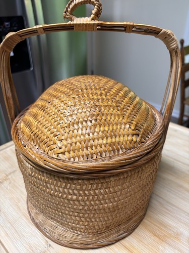 Vintage wedding basket wicker - wedding,