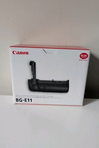 Unused canon e11 battery - bg-e11,