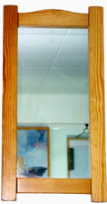 R)(T "Made in Holland" PINE