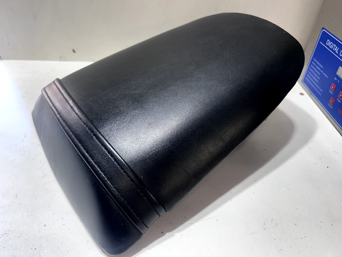 Pillion seat honda - honda, fireblade