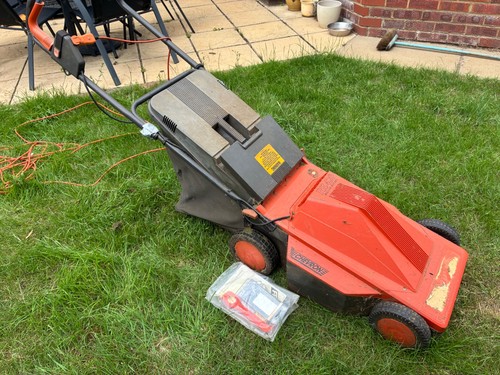 Flymo lawnmower for parts - , (