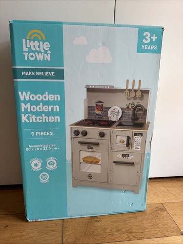 Aldi little town - little, wooden