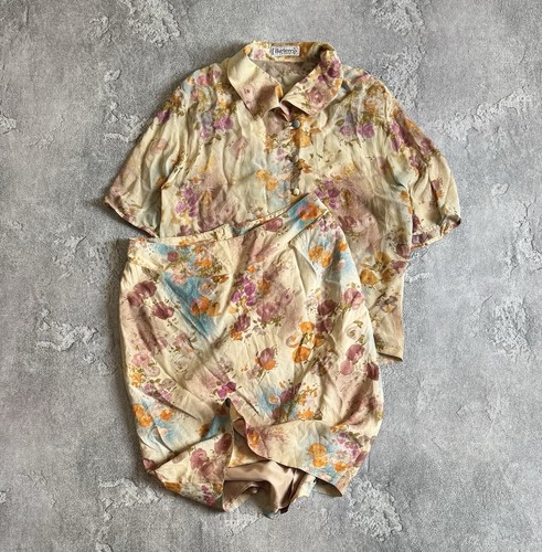 Rare vintage burberrys silk - vintage,