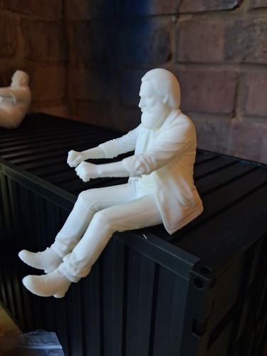 Scale bearded driver - 1/12,