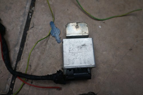 Mercedes fuel pump - pump, shut